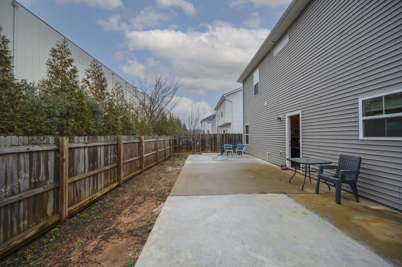 backyard.jpg
