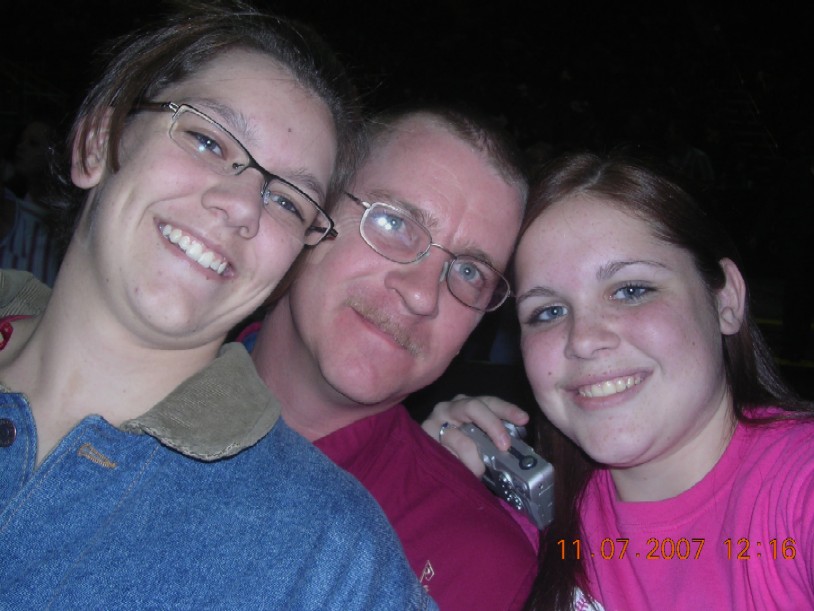 Brother_and_both_girls.jpg