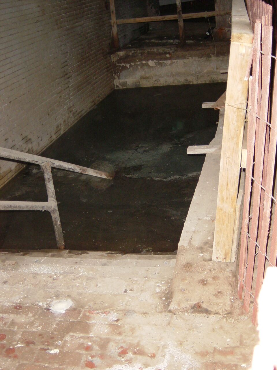 cleveland_subway_35.jpg