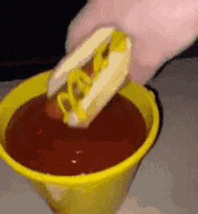 cover_with_ketchup.gif