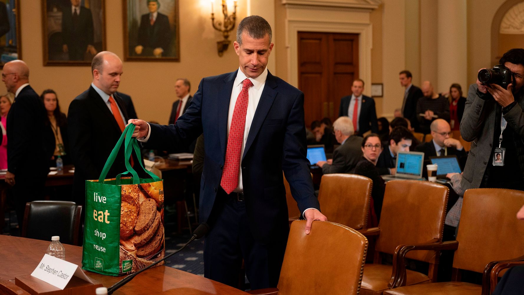 meme_firstimpeachlawyergrocerybag.jpeg