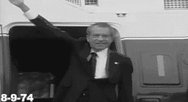 Nixon_final_departure.gif