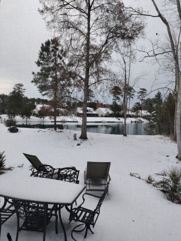 Patio Snow.jpg