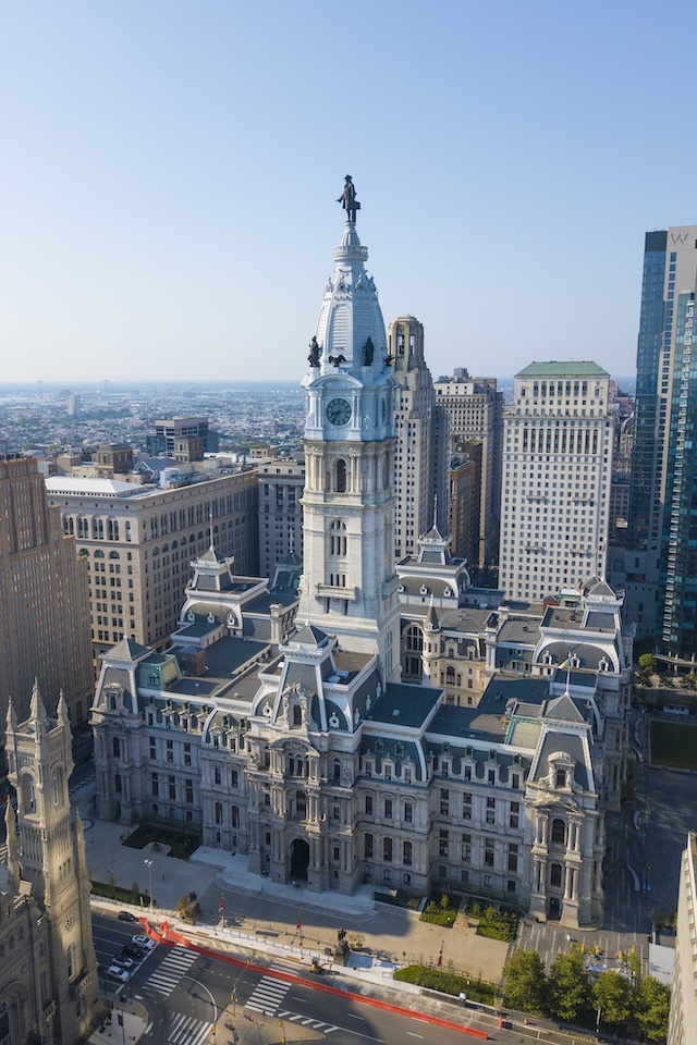 philadelphia city hall.jpg