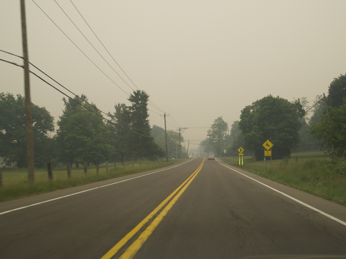 quebec fire 11.jpg