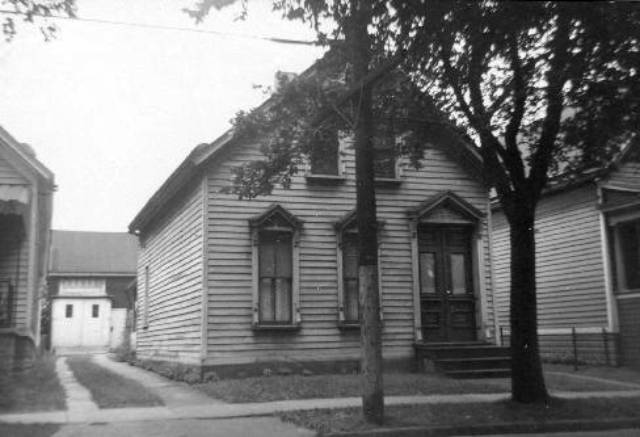 workers_cottage.jpg