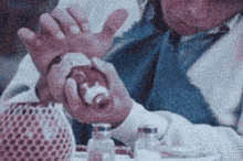 ketchup-bottle.gif