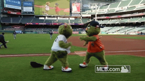 houston-astros-orbit.gif